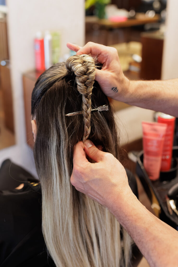 Peinado mujer en peluquería de Gijón